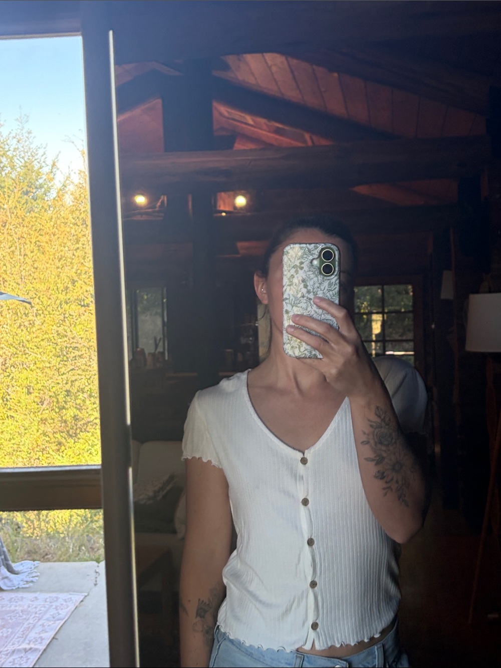 Ribbed White Button-Front Crop Top with Scalloped Edge